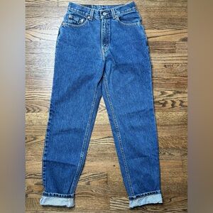 Vintage Levi’s 512 Slim Fit Tapered Leg Blue Denim Jeans